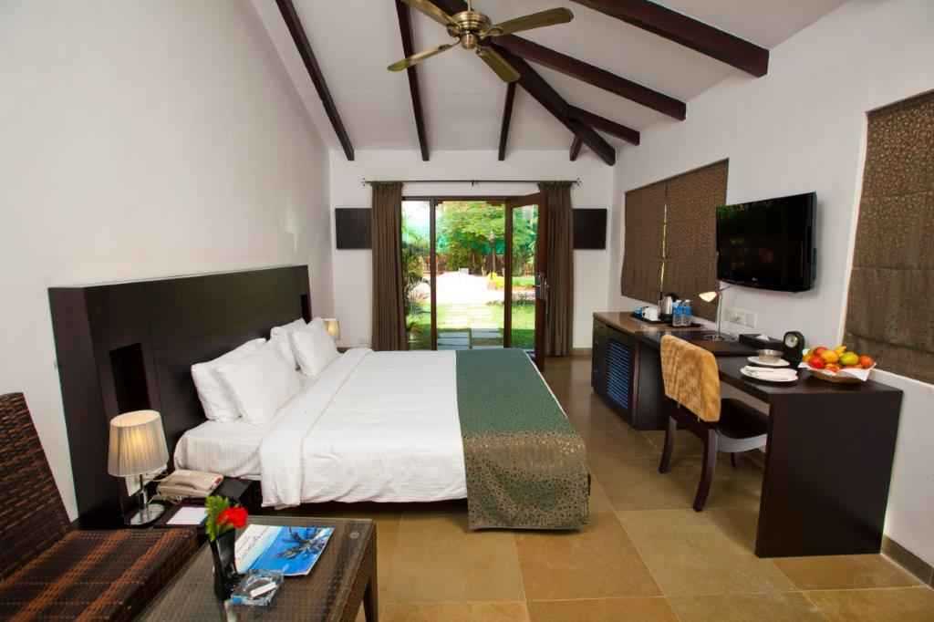 Country Inn & Suites By Radisson, Sahibabad