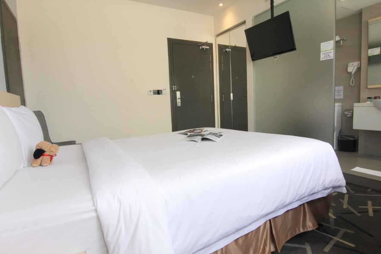 Pacific Express Hotel Central Market