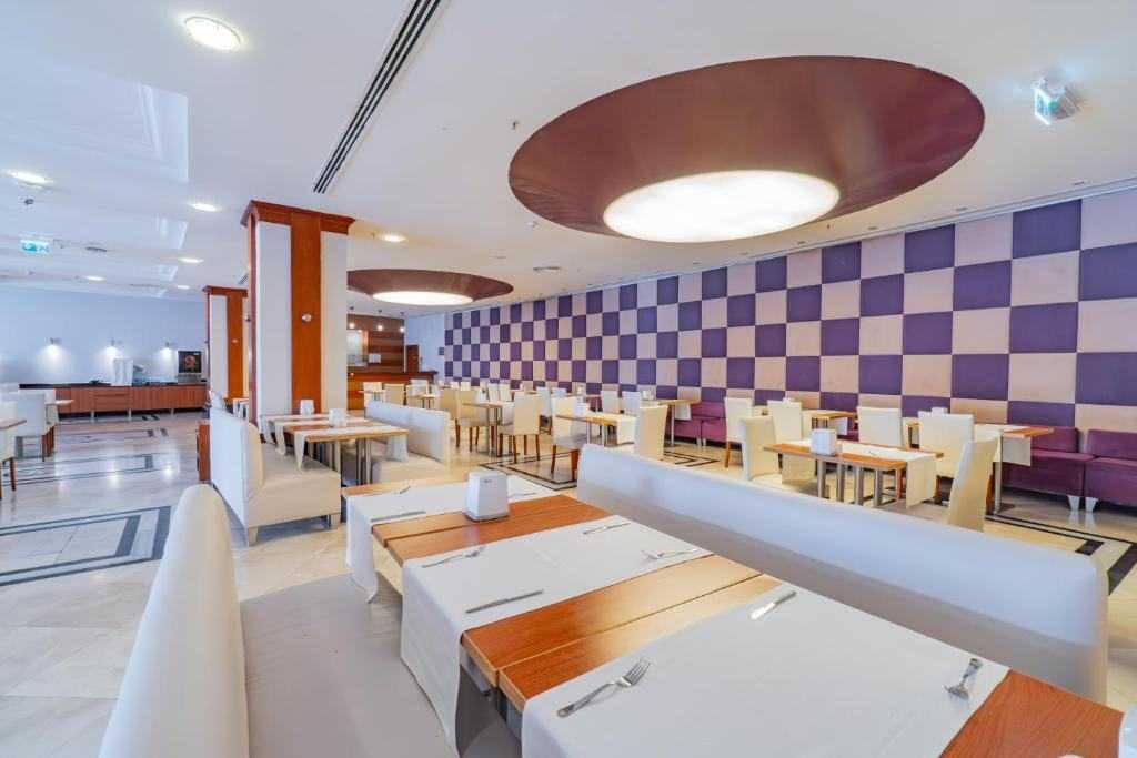 Pineta Park Deluxe Hotel