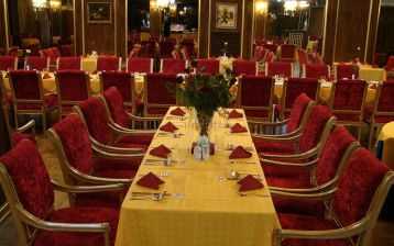 هتل عالی قاپو اصفهان