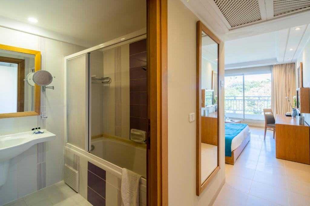 Carthage Thalasso Resort hotel